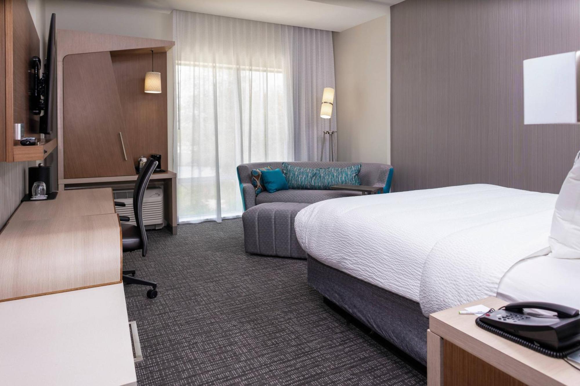 Hotel Courtyard By Marriott Indianapolis West-Speedway Exterior foto